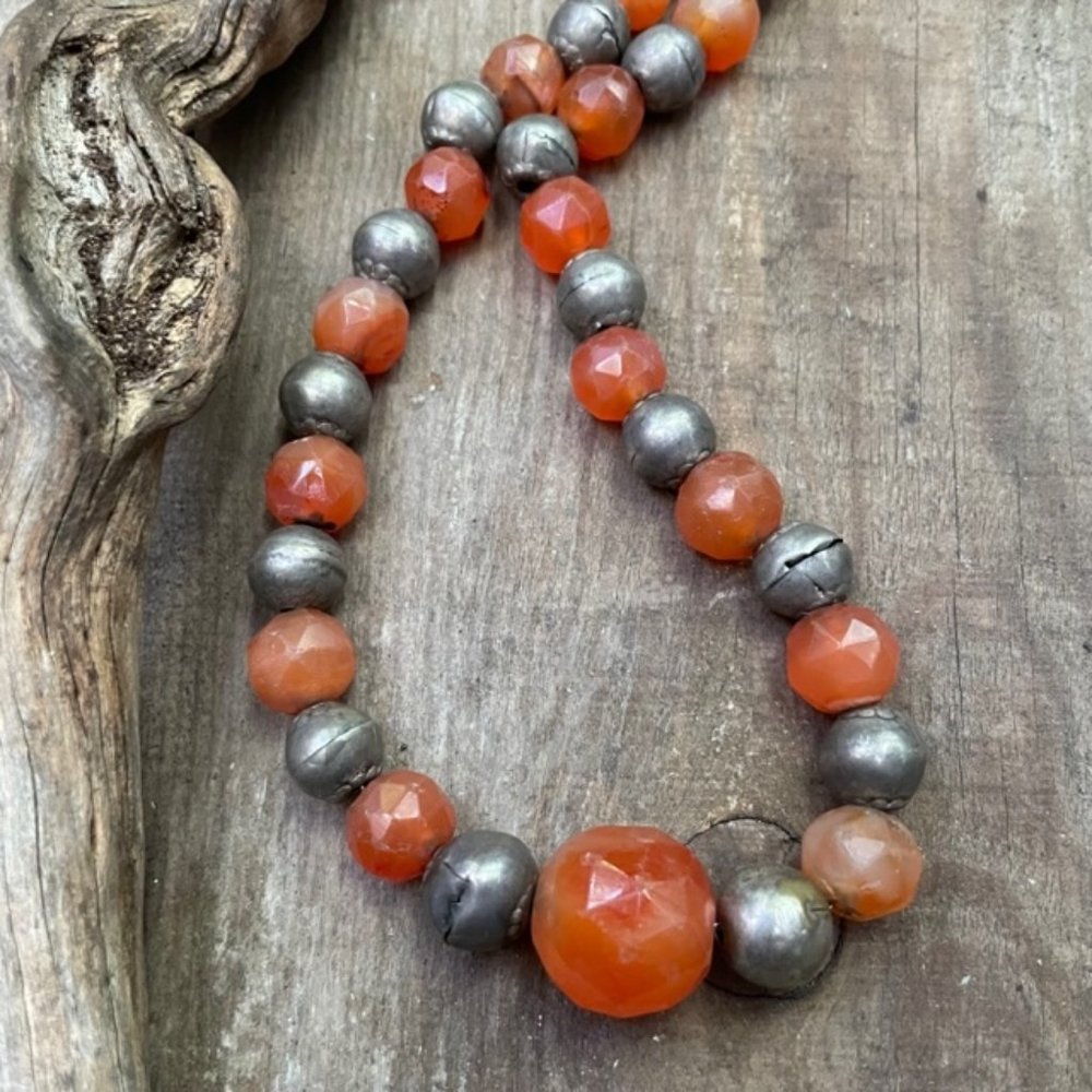 Vintage Ecuador Faceted Orange Glass Bead & Silver Navajo Pearl Necklace